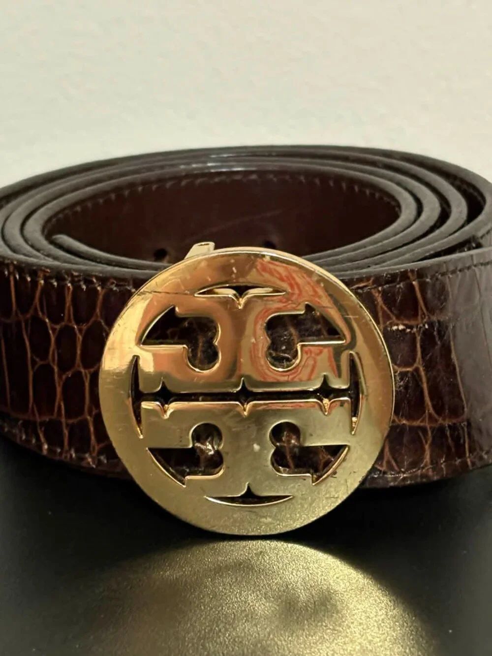 Tory Burch Brown Croc-Embossed Leather Belt with Gold Logo Buckle